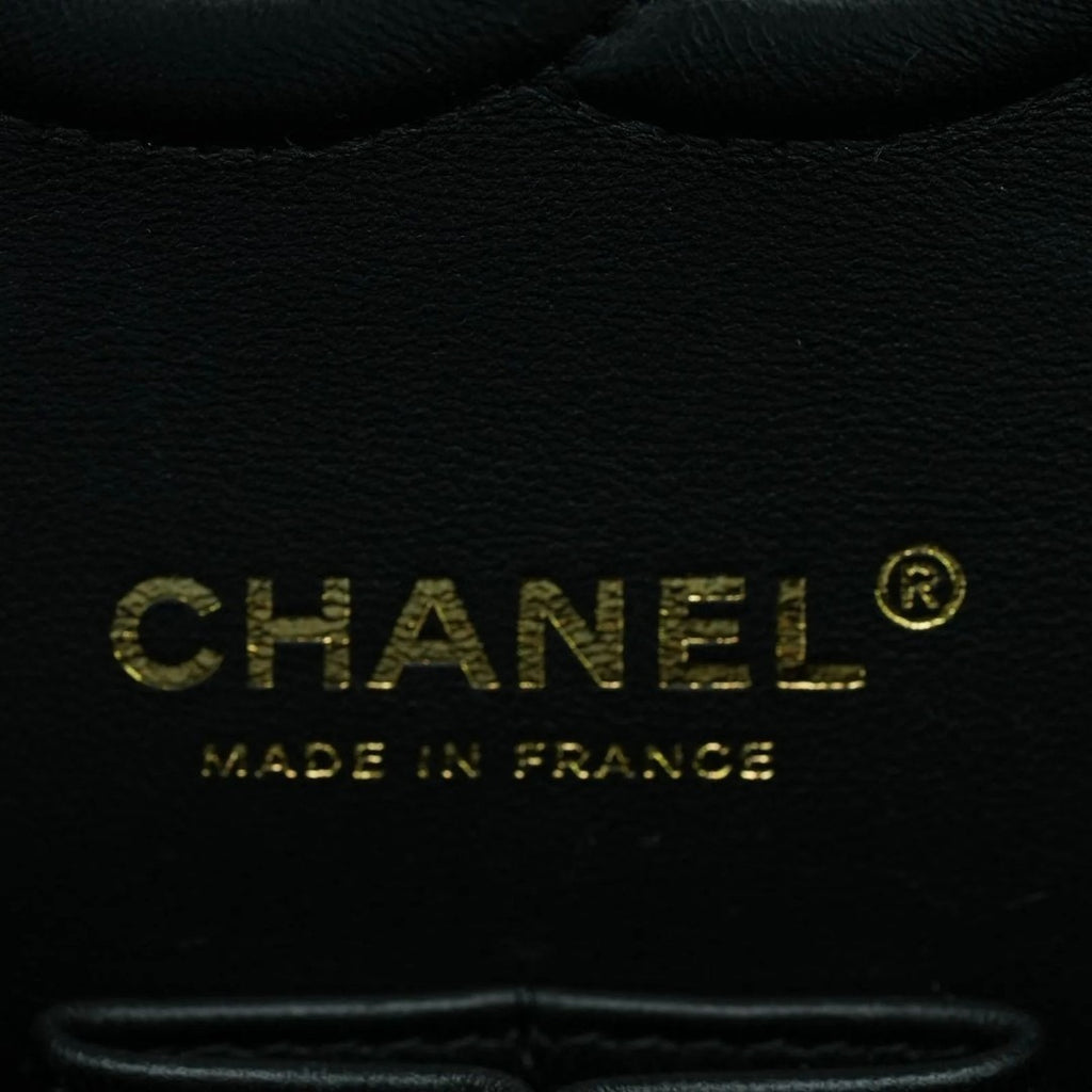 CHANEL シャネル ショルダーバッグ マトラッセ Wフラップ ラムスキン