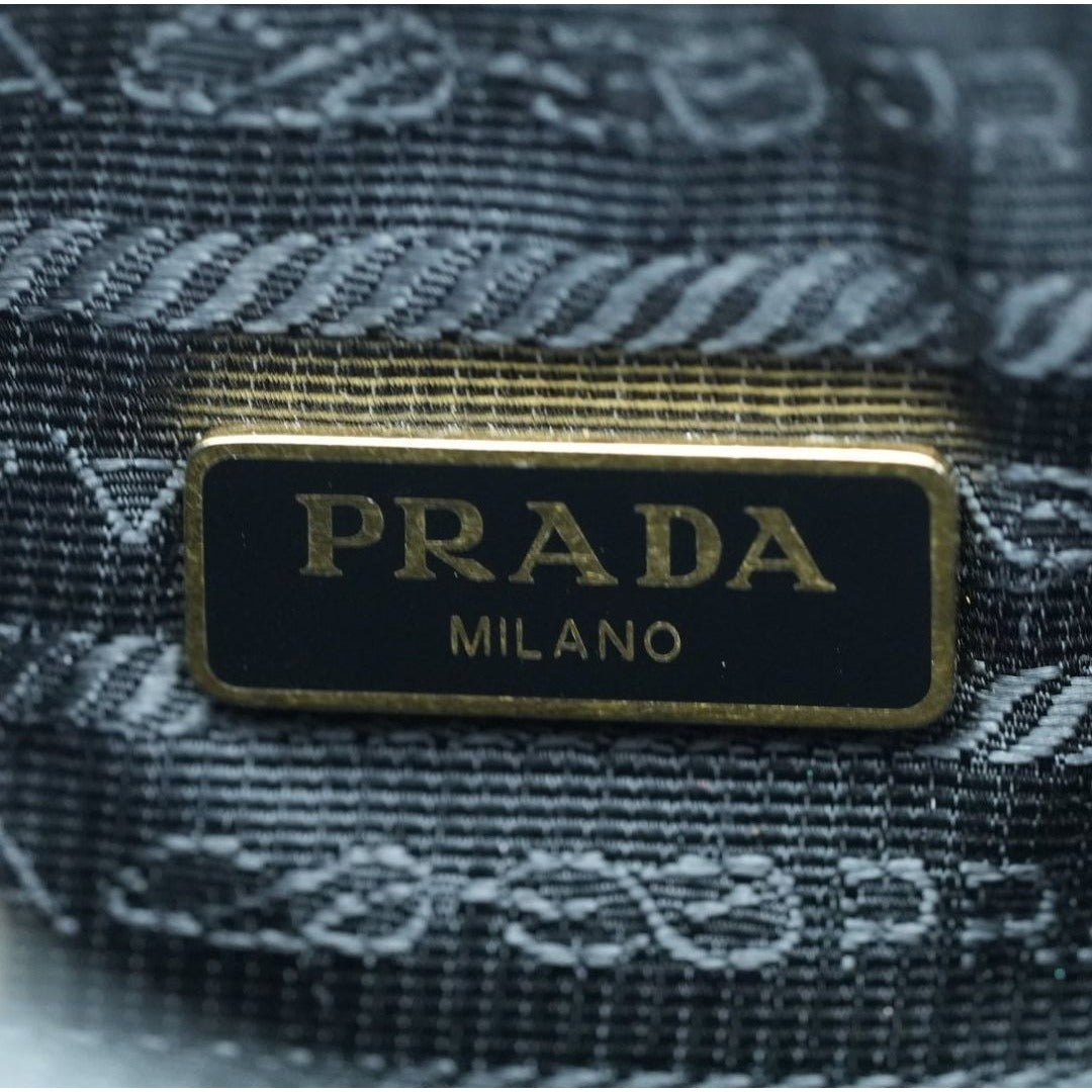 PRADA プラダ Re-Edition 2005 サフィアーノレザー ブラック