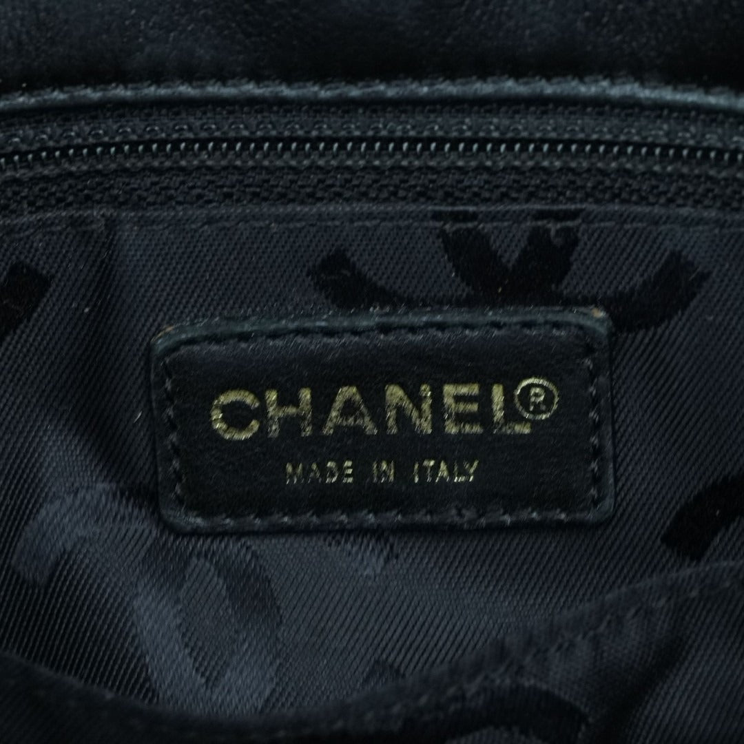 CHANEL A18126 ワイルドステッチ ブラック 黒レザー ゴールド金具
