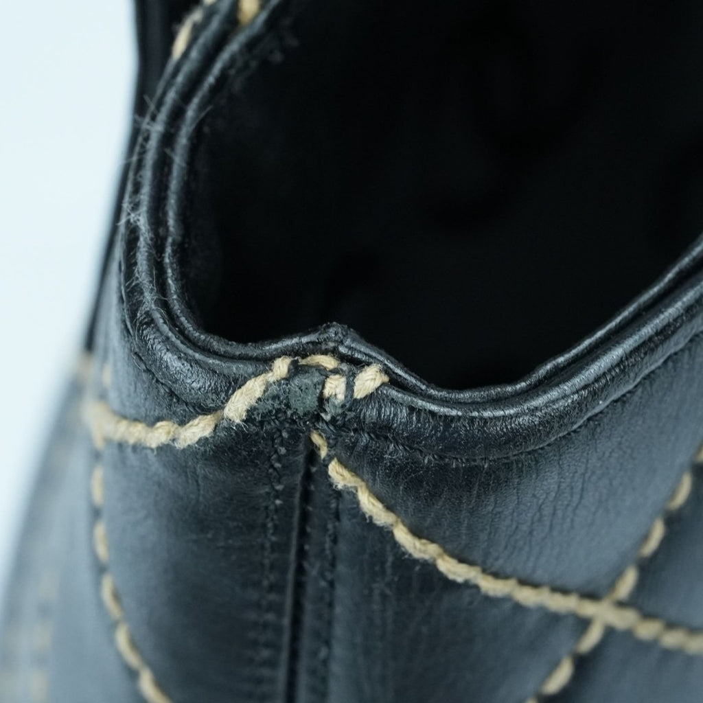 CHANEL A18126 ワイルドステッチ ブラック 黒レザー ゴールド金具