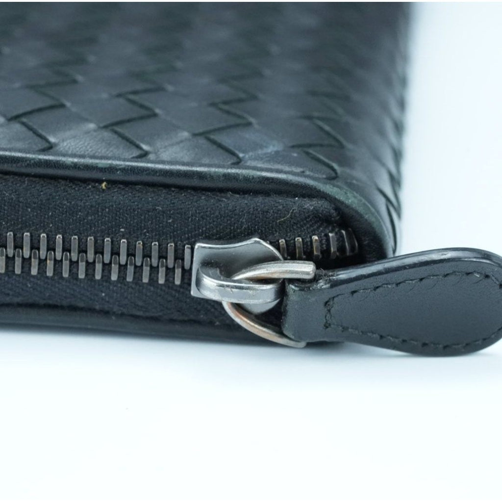 BOTTEGA VENETA ボッテガヴェネタ イントレチャート 長財布 黒 箱