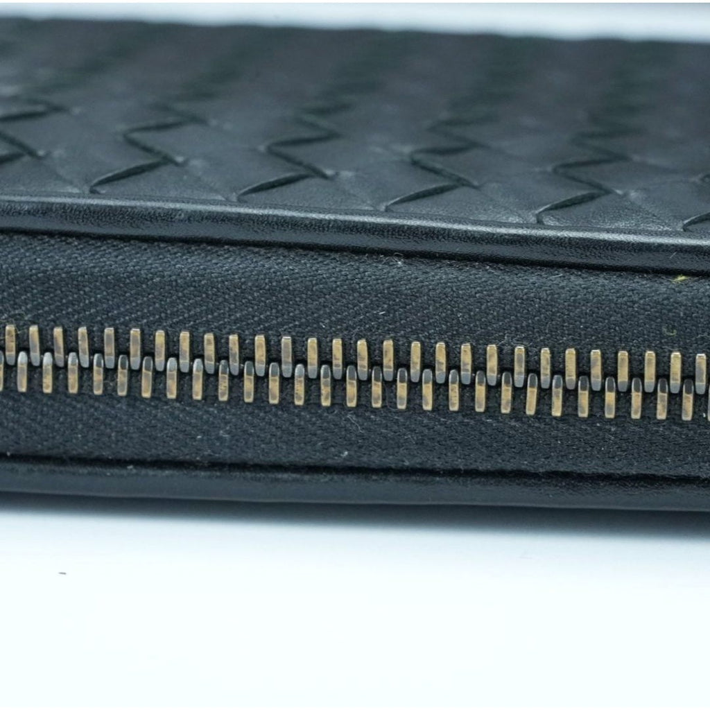 BOTTEGA VENETA ボッテガヴェネタ イントレチャート 長財布 黒 箱