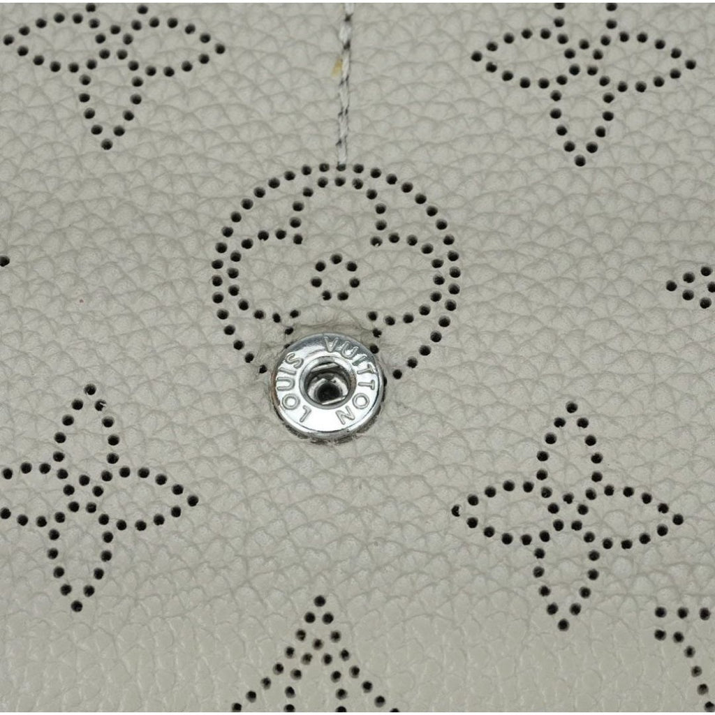 LOUIS VUITTON マヒナ ポルトフォイユ・イリス M60144ベージュ
