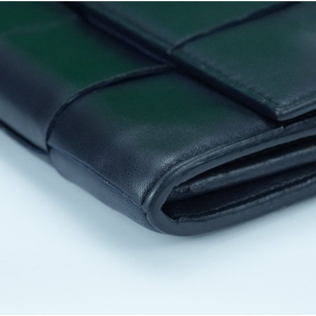 BOTTEGA VENETA カセット イントレチャート ネイビーICチップ内蔵