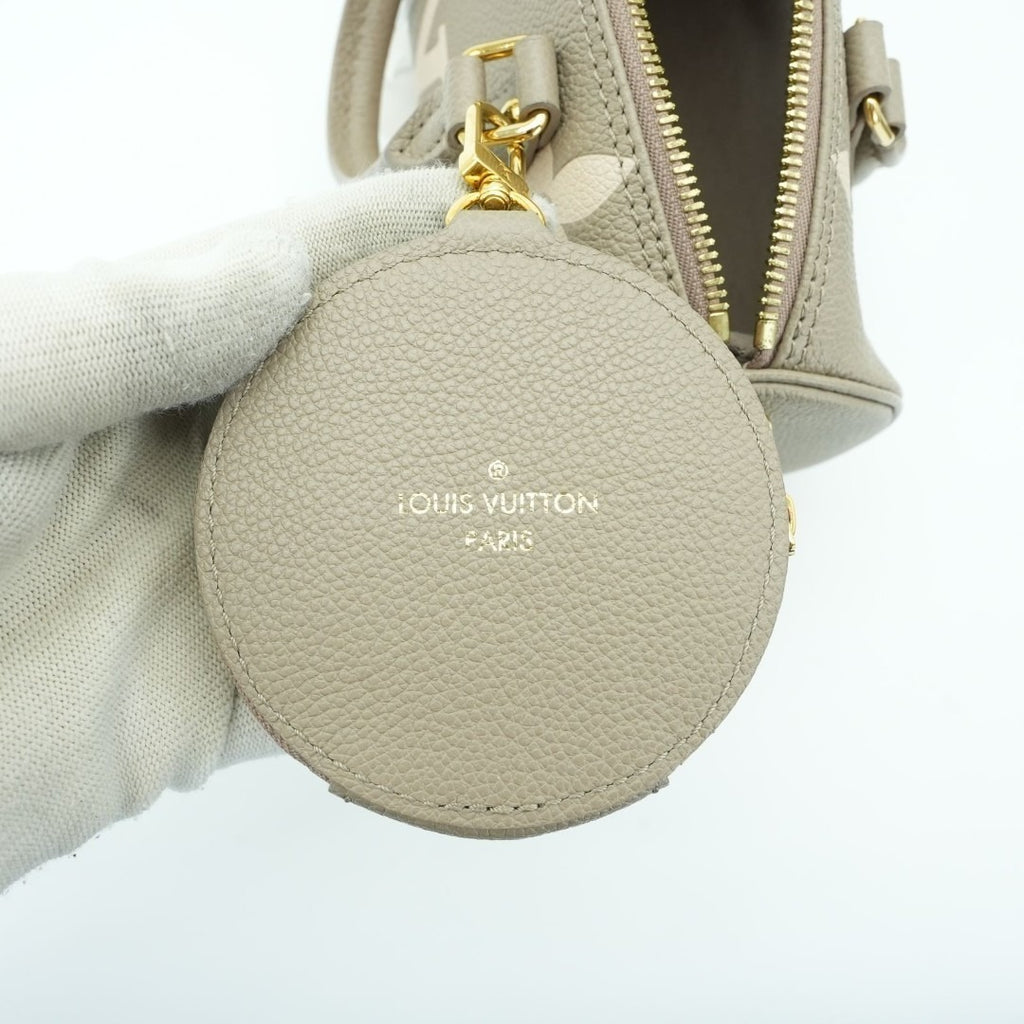 LOUIS VUITTON アンプラントジャイアントパピヨンBB M46031