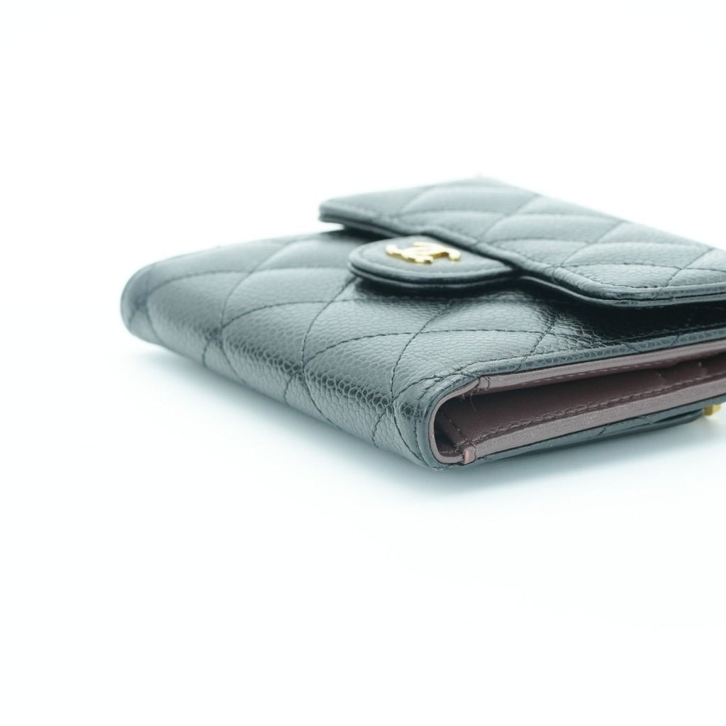 CHANEL マトラッセ 二つ折り財布 カードケース ブラック 箱 保存袋