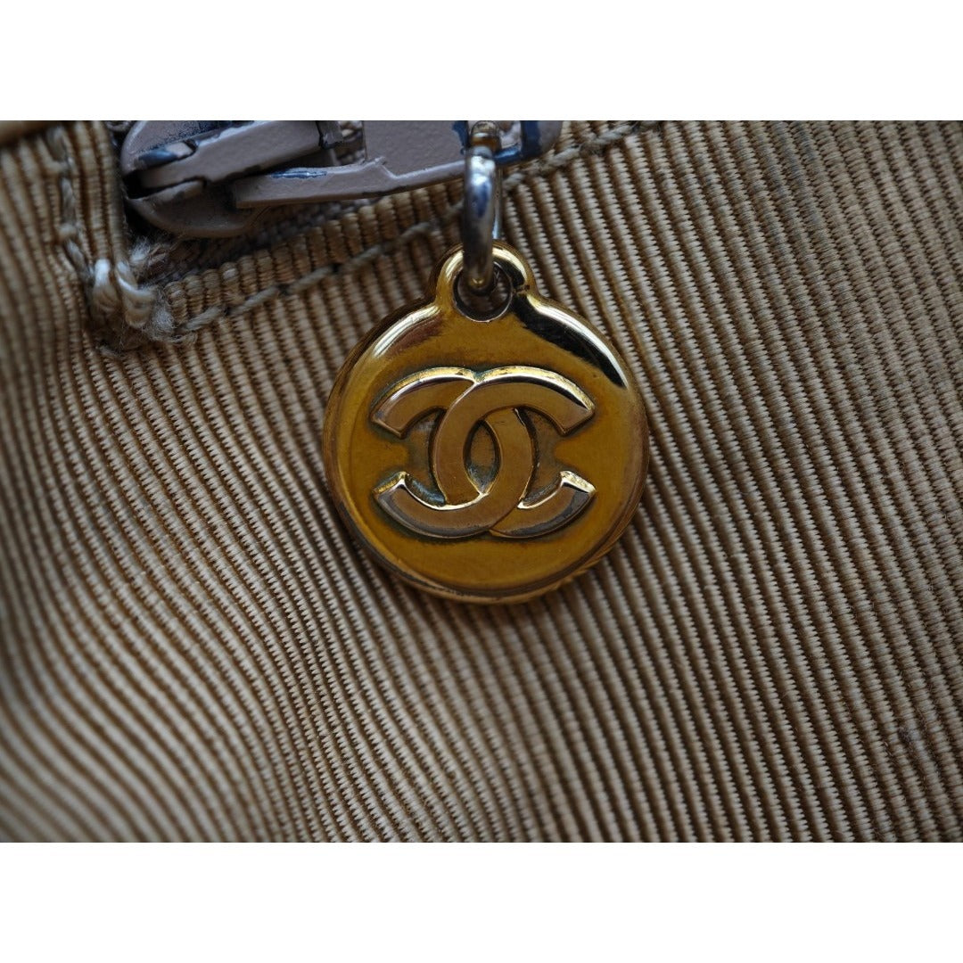 CHANEL シャネル ターンロック チェーントートバッグ ベージュ レディース