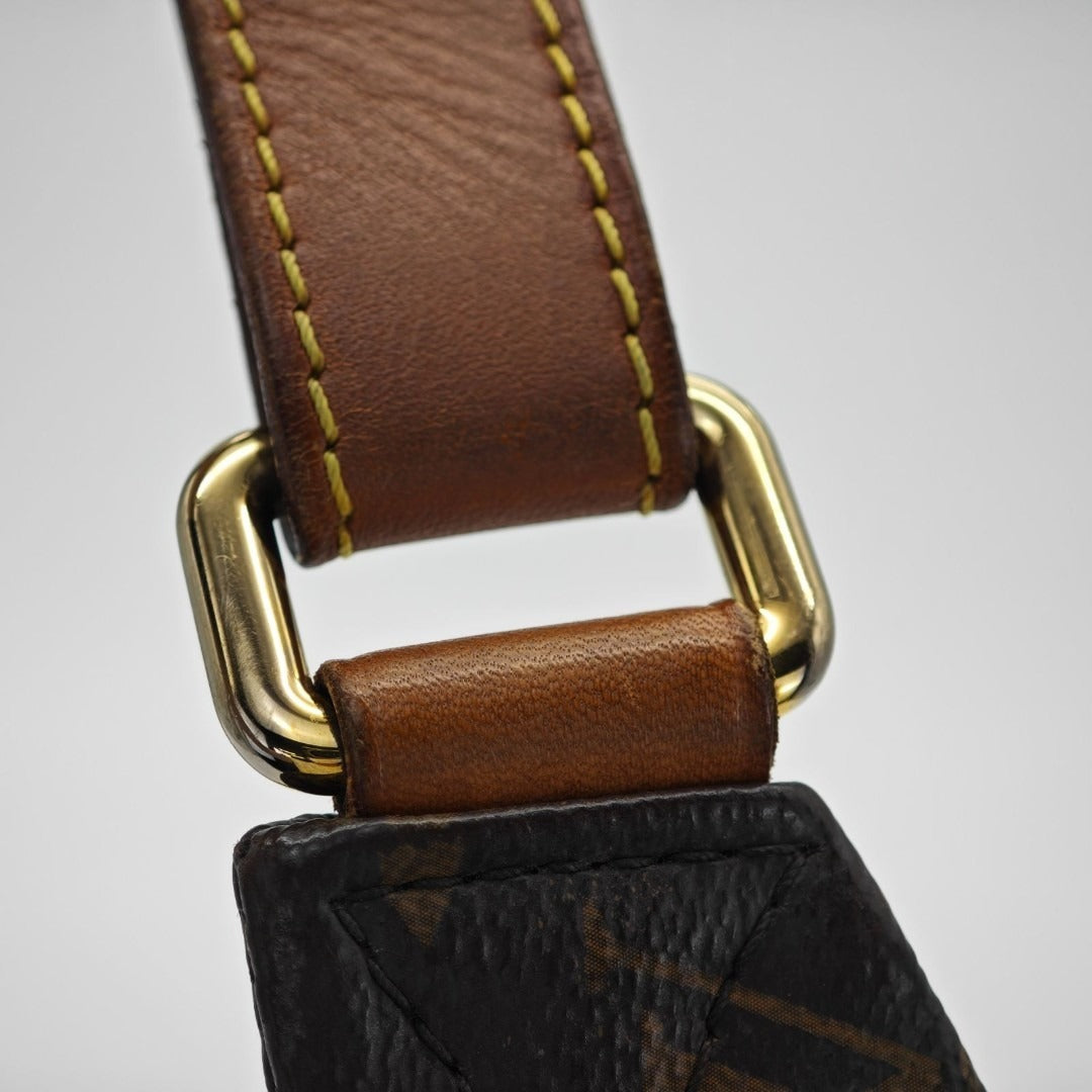 ルイ・ヴィトン モノグラムキャンバス ボディバッグ M43644