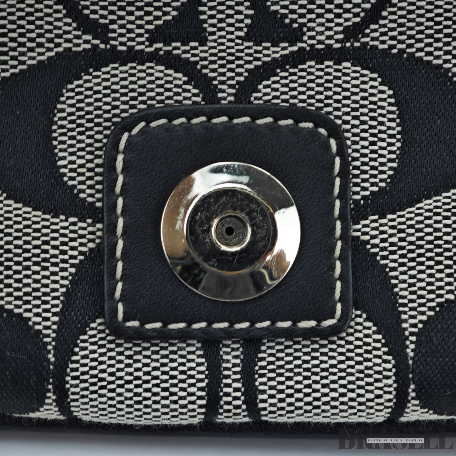 COACH コーチ シグネチャー ショルダーバッグ バッグ ホーボー 三日月 ブラック レディース