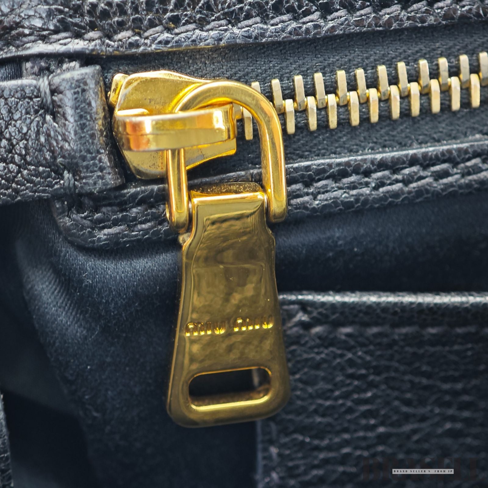 miu miu ミュウミュウ マドラス 2way RL0058 バッグ ハンドバッグ ショルダーバッグ ブラック 黒 レディース 保存袋 ギャランティーカード ショルダーストラップ