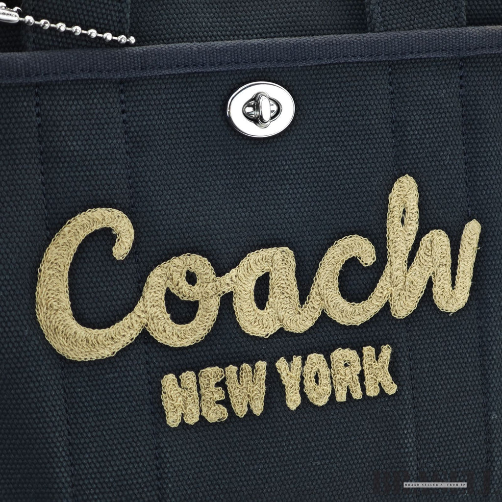 COACH コーチ カーゴトート バッグ 刺繍 ブラック レディース メンズ ショルダーストラップ