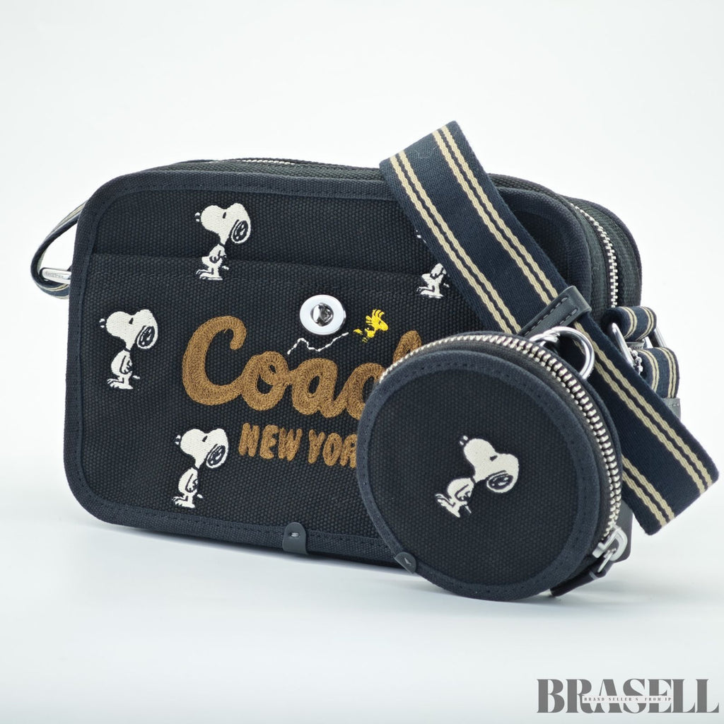 COACH コーチ カーゴ カメラ バッグ・スヌーピー プリント ショルダーバッグ 小さめ コンパクト キャラクター ブラック レディース メンズ 保存袋