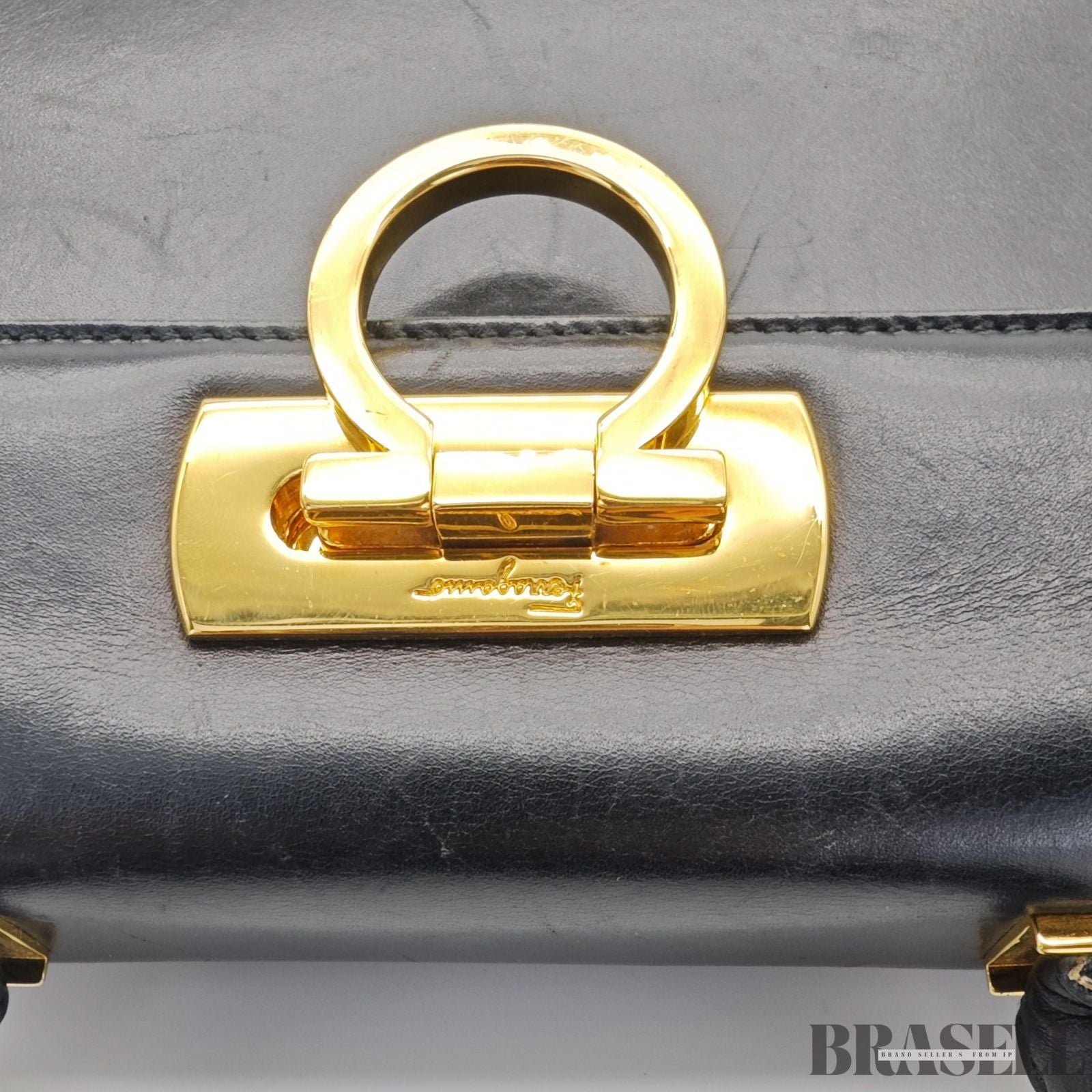 Ferragamo フェラガモ ガンチーニ ショルダーバッグ バッグ トートバッグ ブラック レディース クラシカル