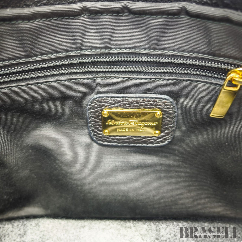 Ferragamo フェラガモ ガンチーニ トートバッグ バッグ ブラック 黒 レディース 保存袋