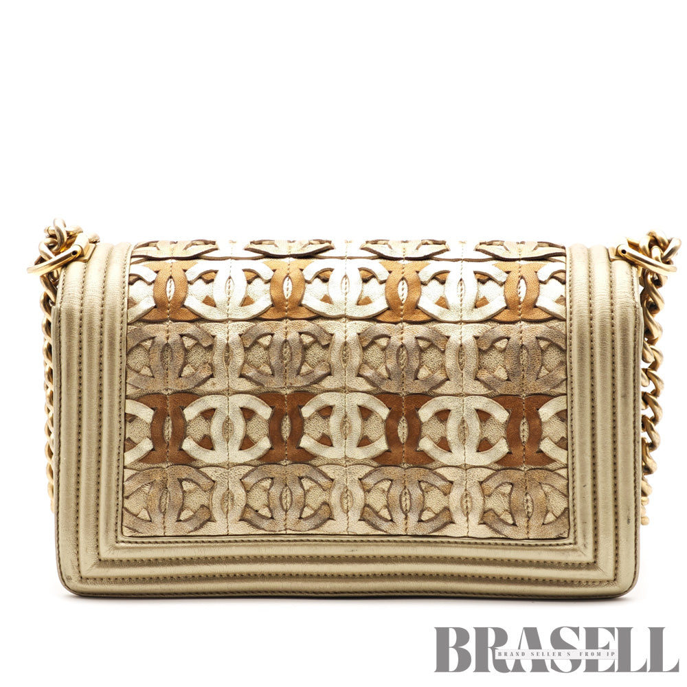 CHANEL シャネル A67086 不明 ショルダーバッグ レザー レディース