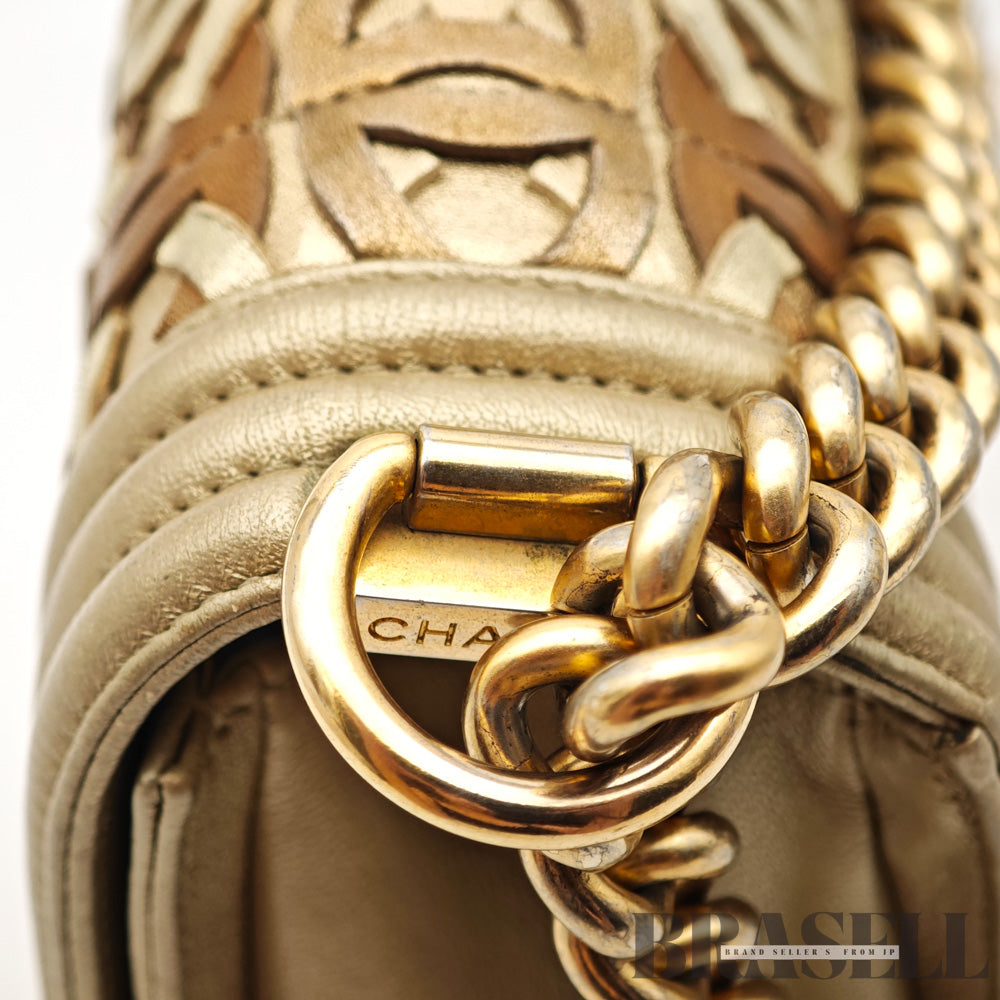 CHANEL シャネル A67086 不明 ショルダーバッグ レザー レディース