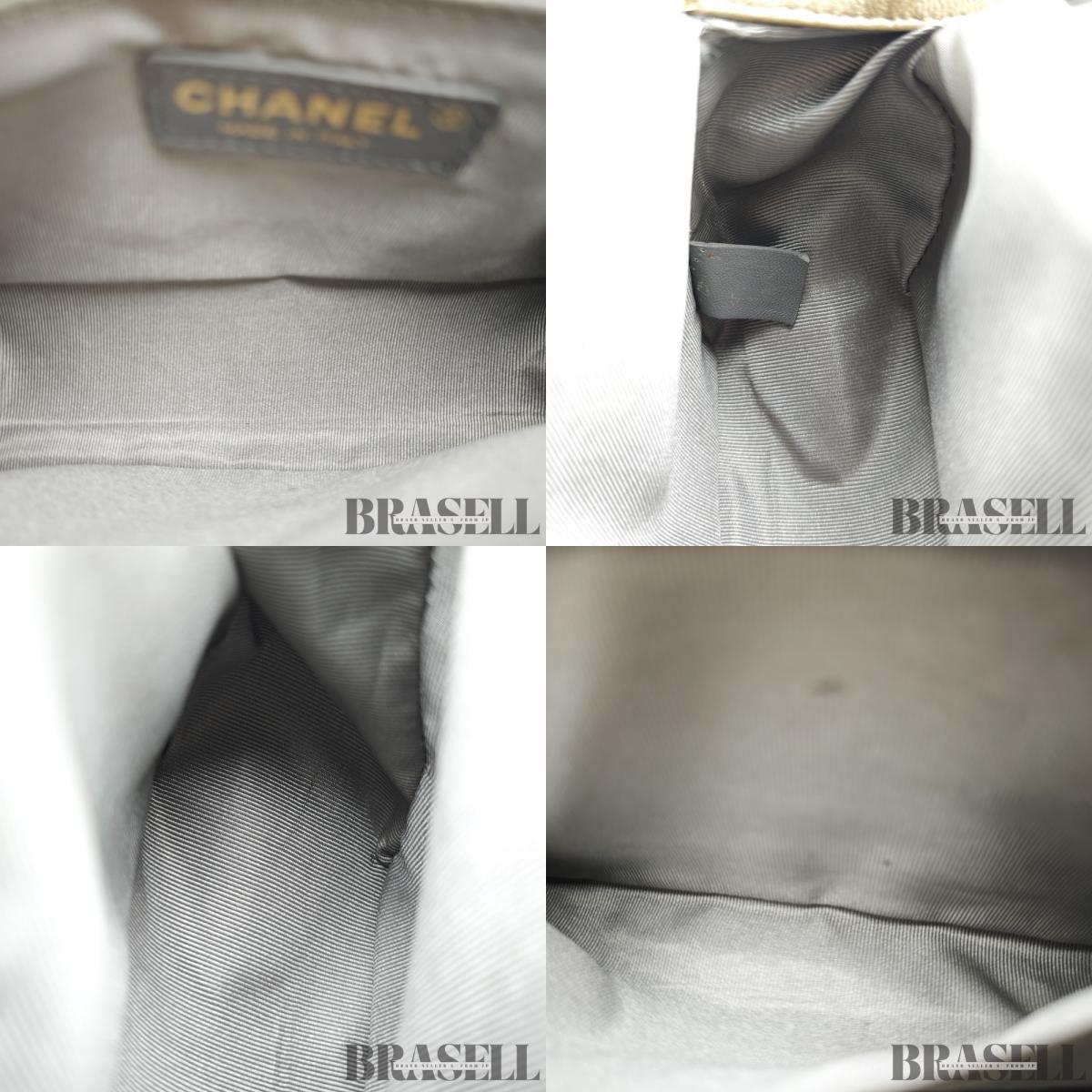 CHANEL シャネル A67086 不明 ショルダーバッグ レザー レディース