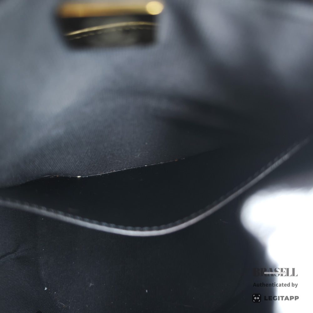 CHANEL シャネル AS5310 B18791 KG8UTCG9 ショルダーバッグ ラムスキン レディース