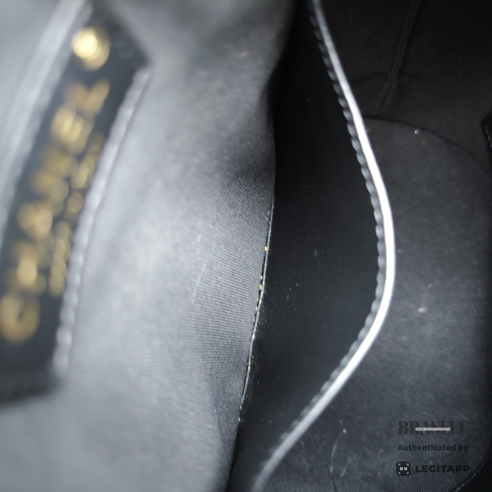 CHANEL シャネル AS5310 B18791 KG8UTCG9 ショルダーバッグ ラムスキン レディース