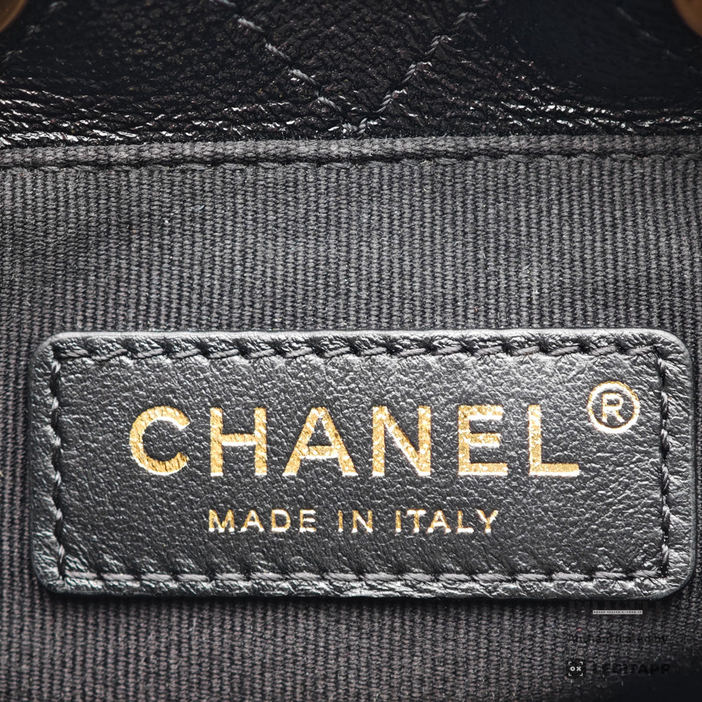 CHANEL シャネル AS5310 B18791 KG8UTCG9 ショルダーバッグ ラムスキン レディース