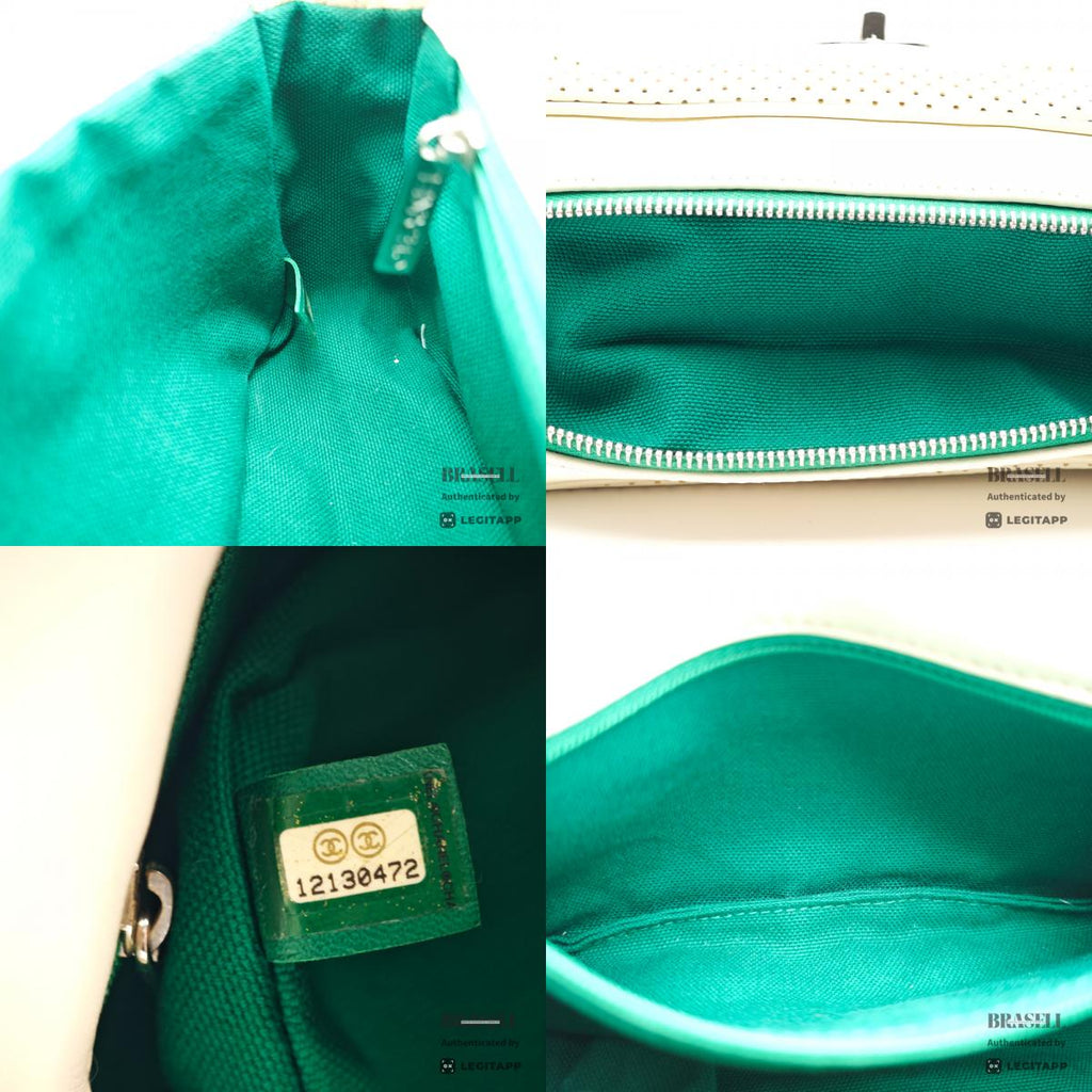 CHANEL シャネル 12130472 ショルダーバッグ レザー レディース