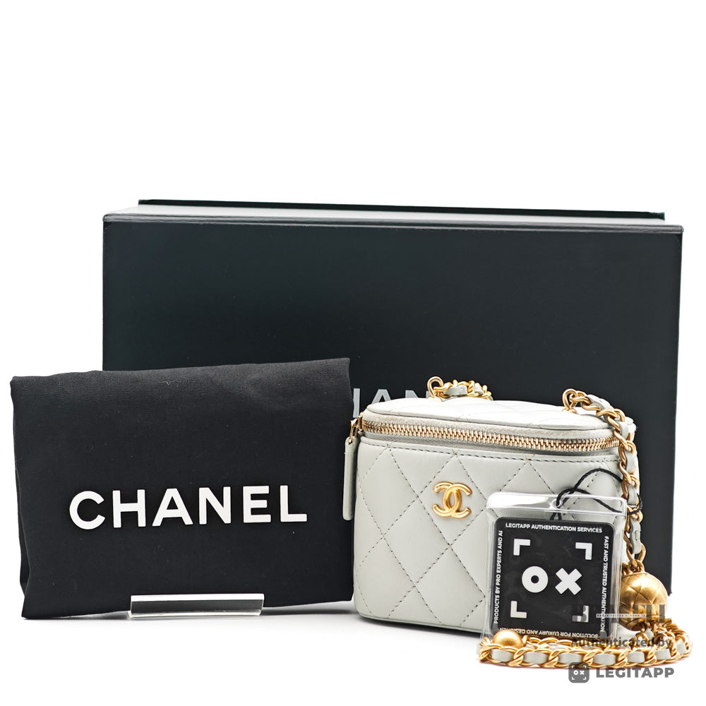 CHANEL シャネル UG9TGXH4 ショルダーバッグ ラムスキン レディース