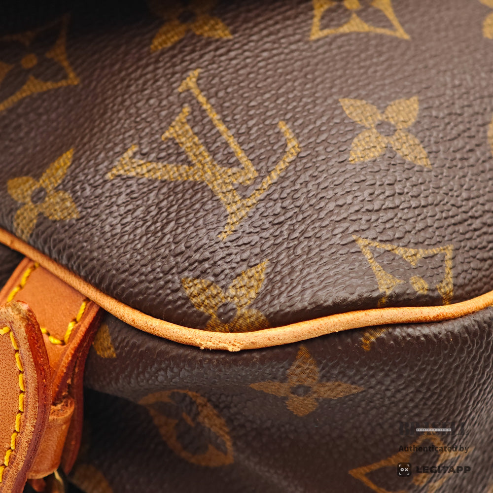 LOUIS VUITTON ルイ・ヴィトン M42256 AR8909 ショルダーバッグ モノグラム・キャンバス ユニセックス