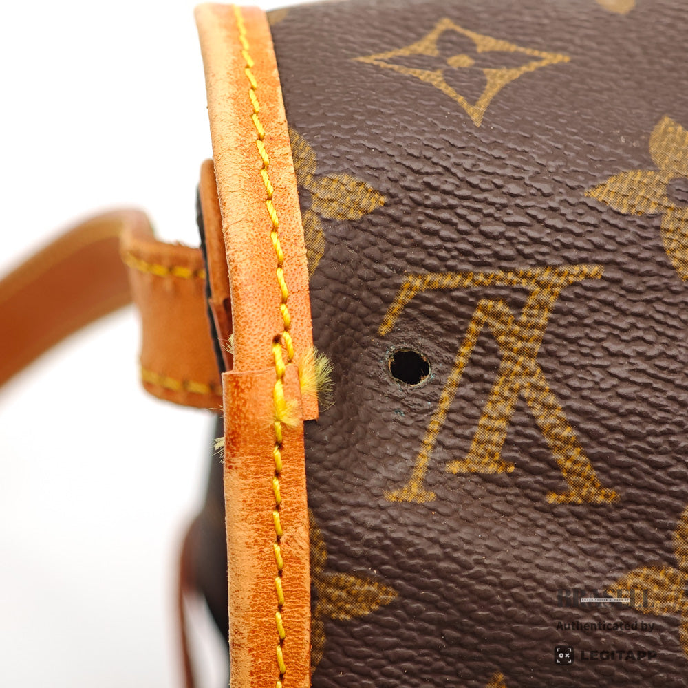 LOUIS VUITTON ルイ・ヴィトン M42256 AR8909 ショルダーバッグ モノグラム・キャンバス ユニセックス