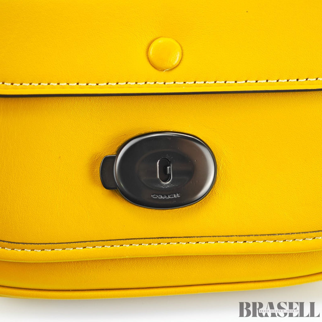 COACH コーチ タビー メッセンジャー バッグ ショルダーバッグ フラップ コンパクト イエロー レディース