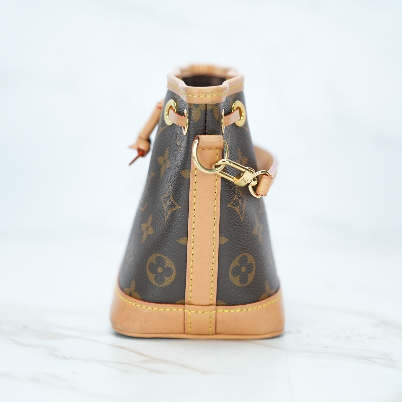 LOUIS VUITTON ナノノエ モノグラム M81266 バッグ ハンドバッグ ショルダーバッグ バケツバッグ 2way ブラウン レディース メンズ 箱 ショルダーストラップ 保存袋