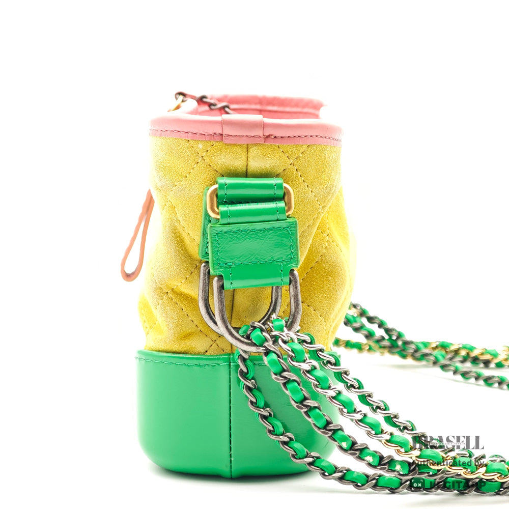 CHANEL シャネル 24361094 ショルダーバッグ スエード レディース