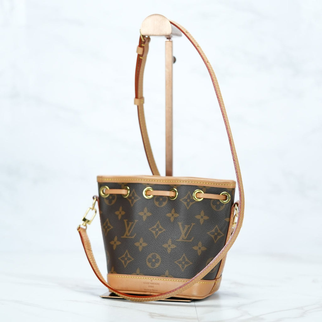 LOUIS VUITTON ナノノエ モノグラム M81266 バッグ ハンドバッグ ショルダーバッグ バケツバッグ 2way ブラウン レディース メンズ 箱 ショルダーストラップ 保存袋