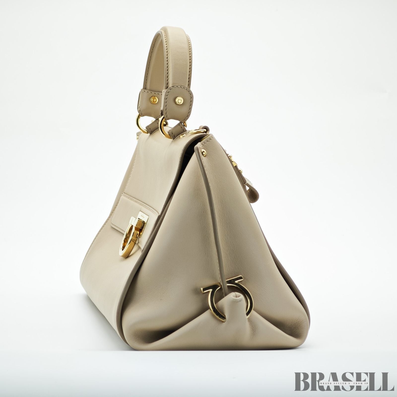 Ferragamo フェラガモ ガンチーニ2WAYバッグ ショルダーバッグ ハンドバッグ ベージュ レディース ショルダーストラップ【ブランド/Brand】 　