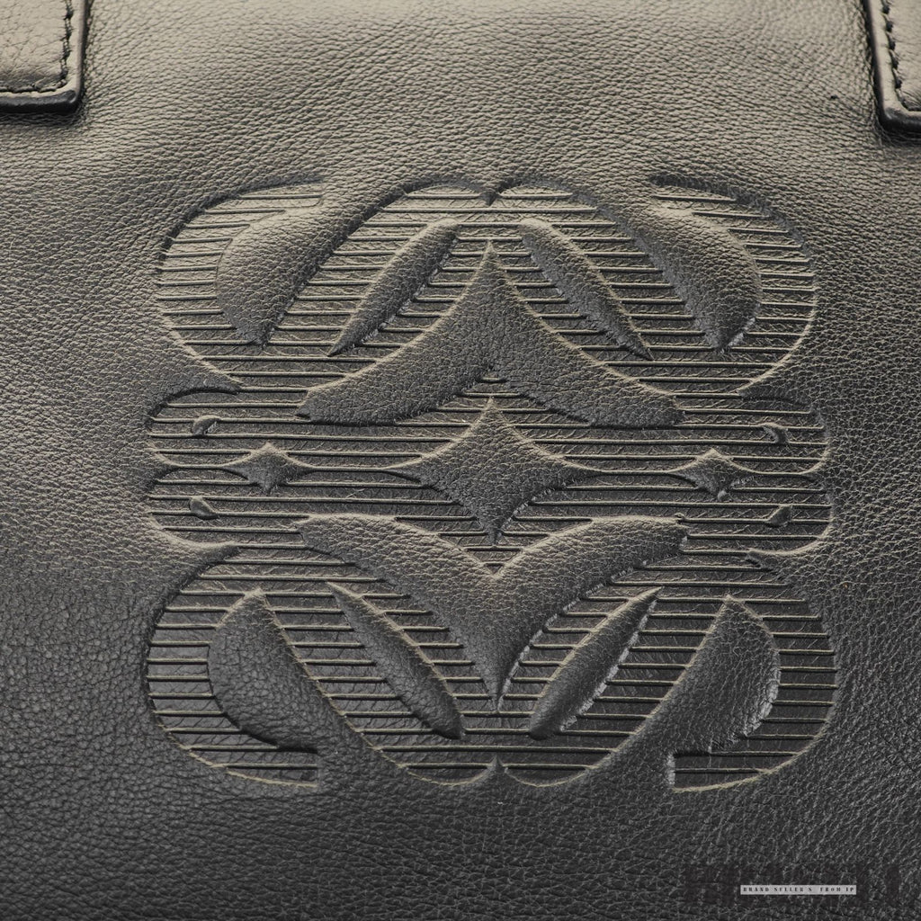 LOEWE ロエベ アマソナ36 バッグ ハンドバッグ 横長 ブラック シルバー金具 レディース メンズ