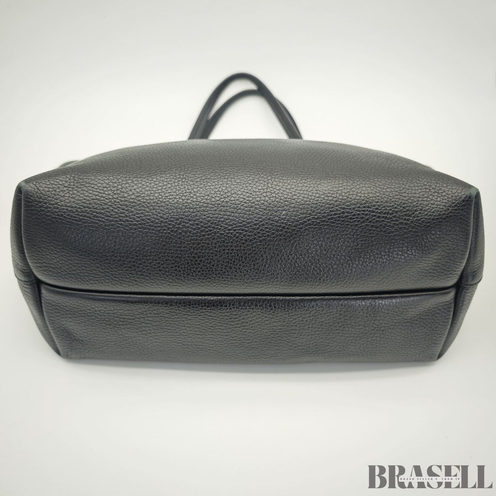 Ferragamo フェラガモ ガンチーニ トートバッグ バッグ ブラック 黒 レディース 保存袋