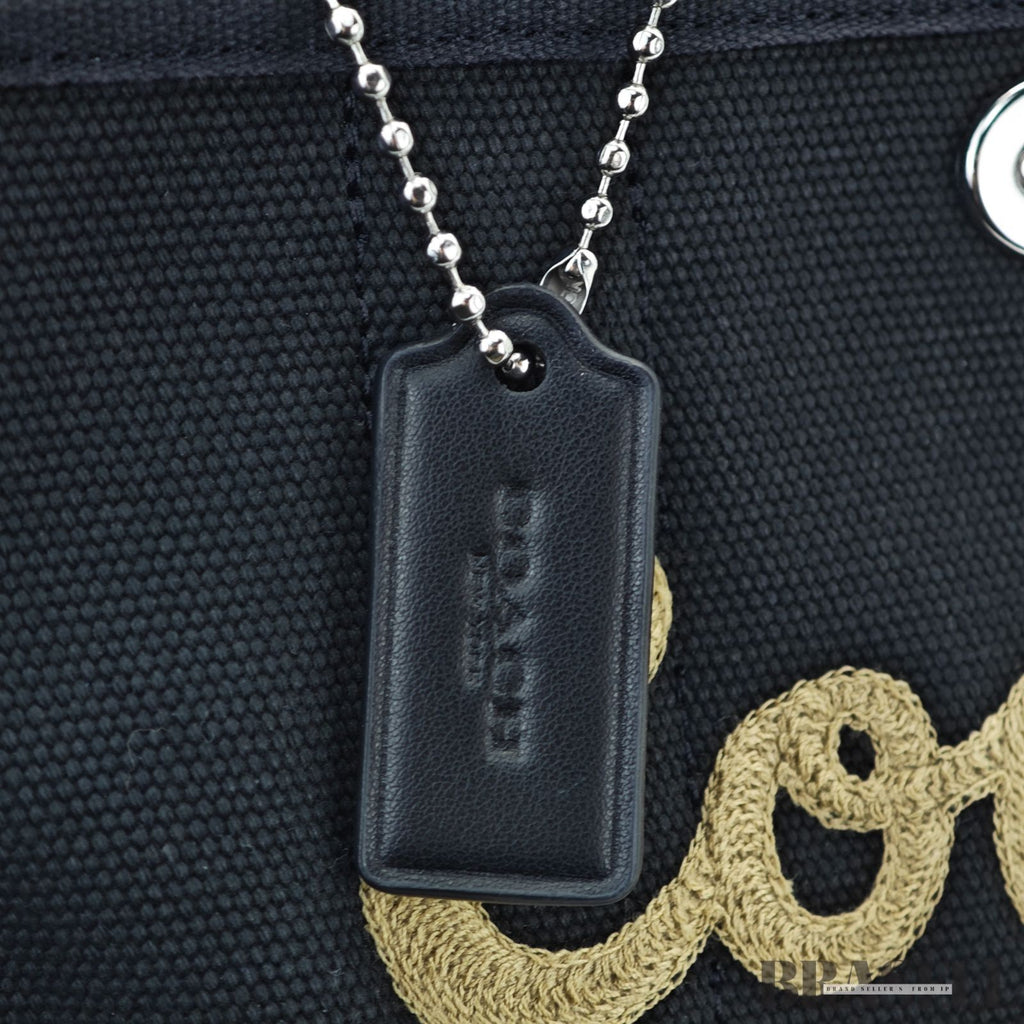 COACH コーチ カーゴトート バッグ 刺繍 ブラック レディース メンズ ショルダーストラップ