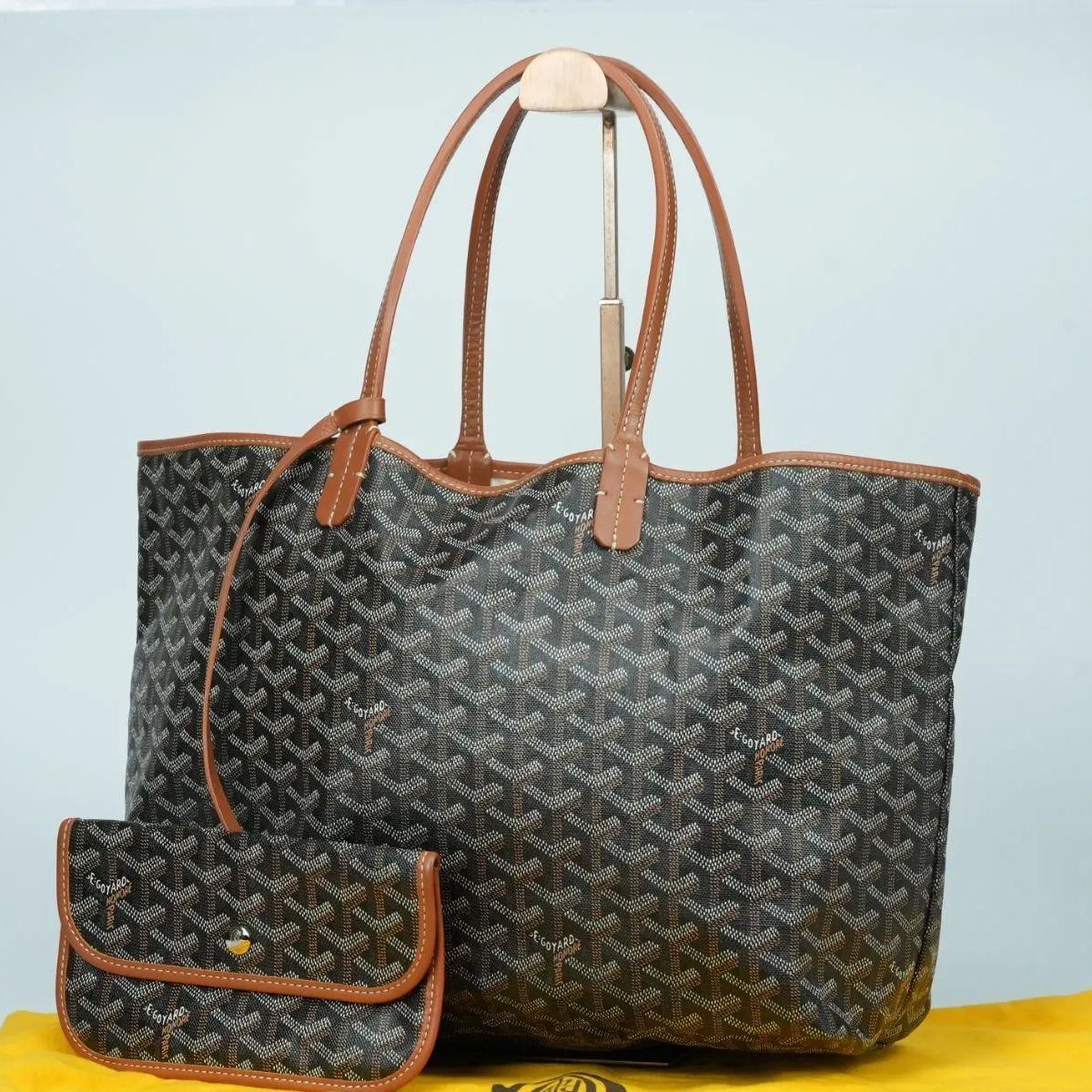 【Sランク・正規品】GOYARD ゴヤール サンルイPM トートバッグ ブラック×ブラウン 保存袋・ポーチ付 A4収納可 美品 St. Louis レディース メンズ ショルダーバッグ ハンドバッグ マザーズバッグ