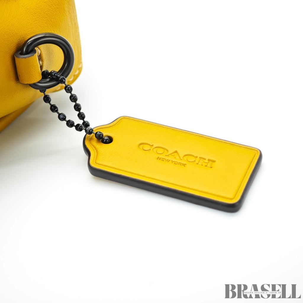COACH コーチ タビー メッセンジャー バッグ ショルダーバッグ フラップ コンパクト イエロー レディース