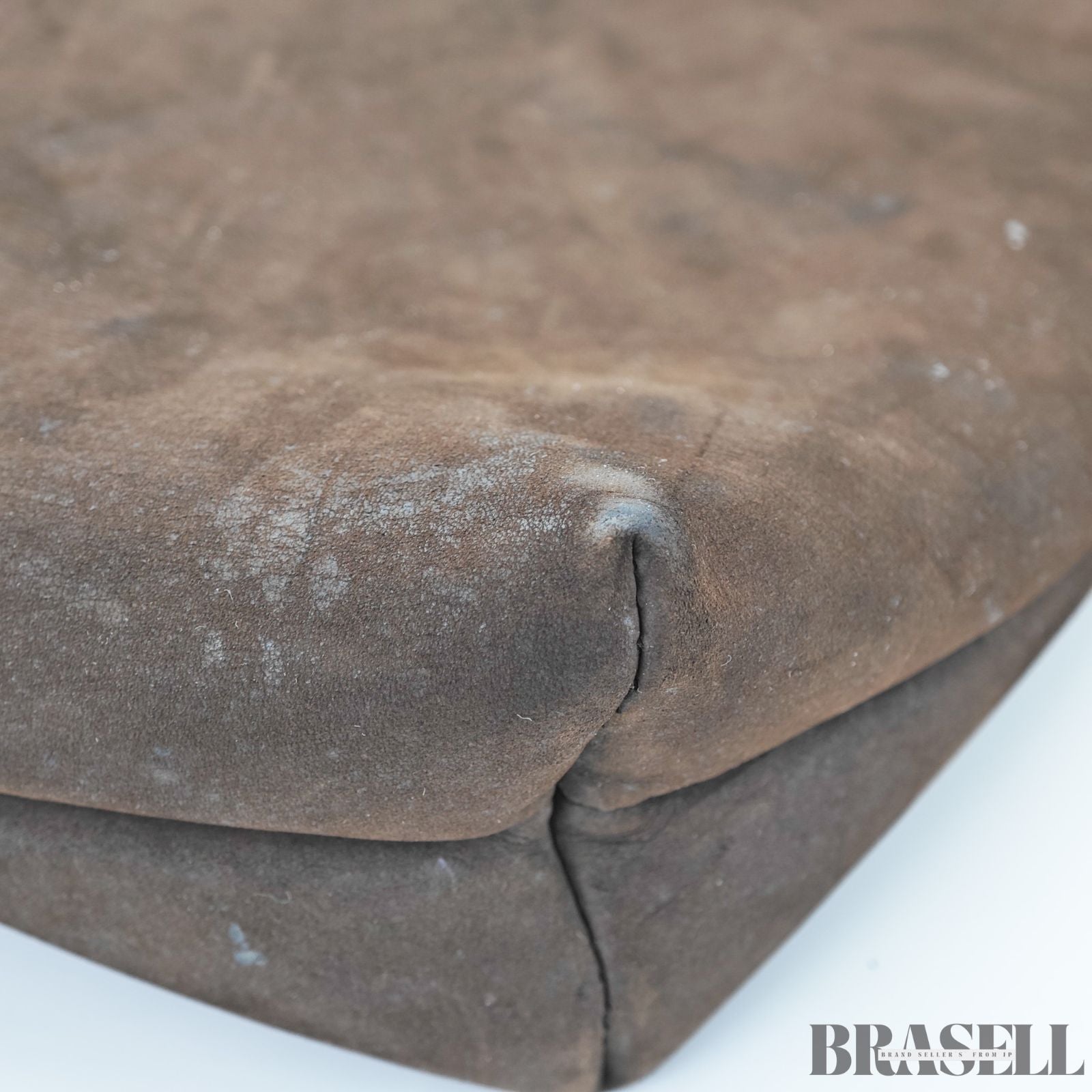 Salvatore Ferragamo サルヴァトーレフェラガモ ヴァラ バッグ ショルダーバッグ スウェード ブラウン レディース