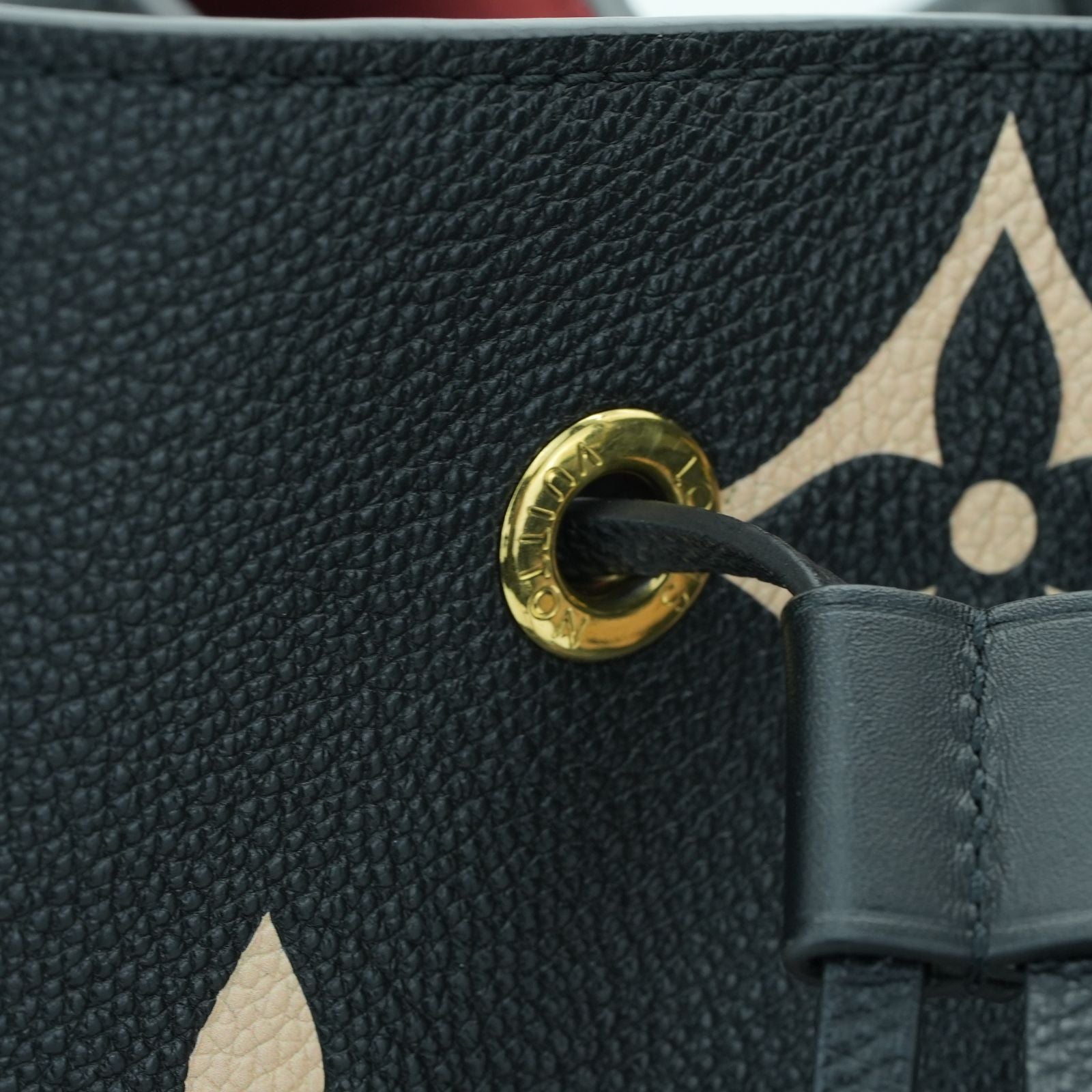 LOUIS VUITTON ネオノエ MM M45497 ハンドバッグ ポーチ付き 2way ショルダーバッグ ブラック レディース 保存袋 ショルダーストラップ