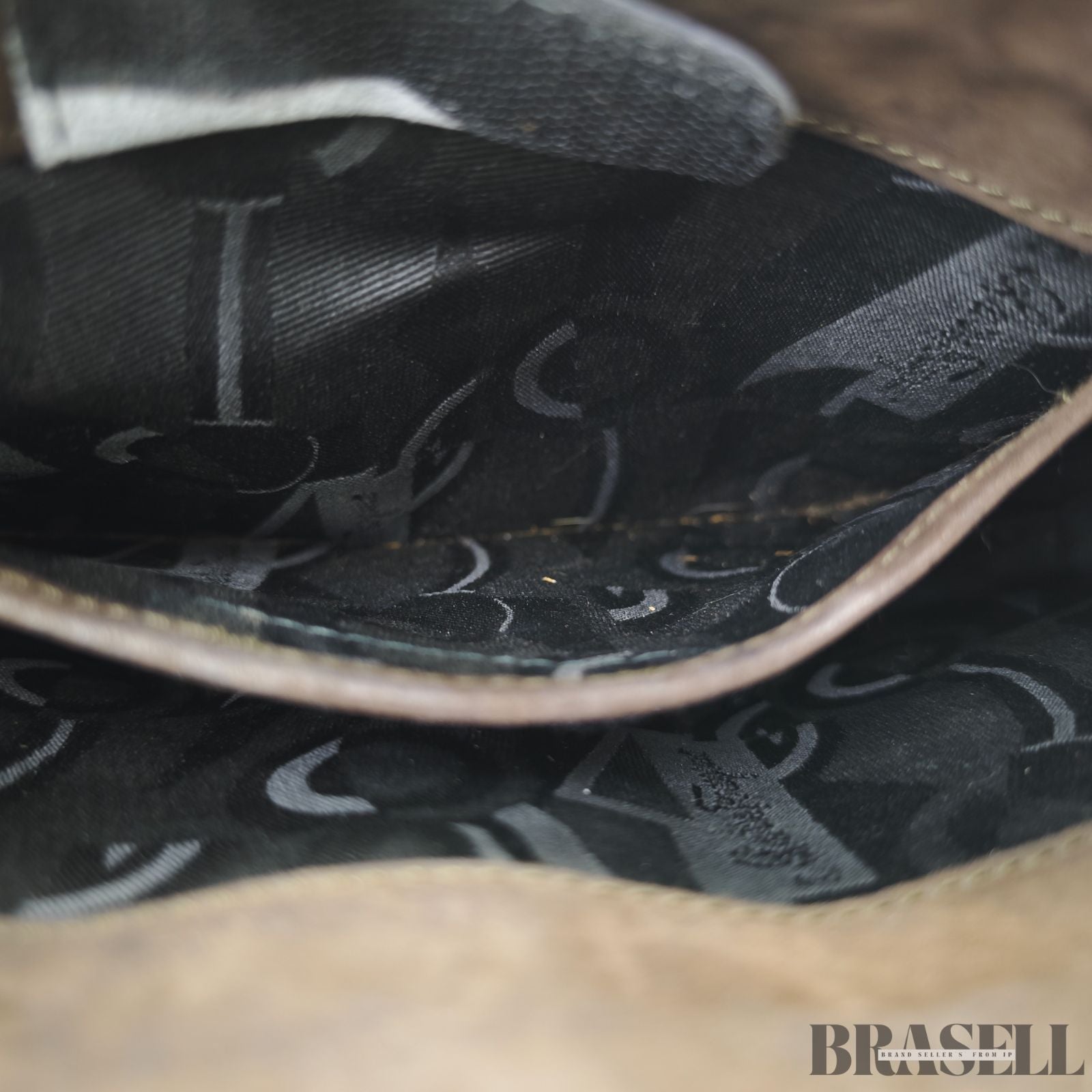 Salvatore Ferragamo サルヴァトーレフェラガモ ヴァラ バッグ ショルダーバッグ スウェード ブラウン レディース